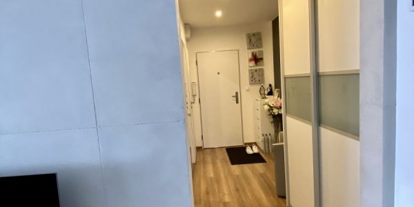 Rekonštrukcia, rekonštrukcia bytu Trnava, obklady, kúpeľňa, stavaný nábytok, Hlohovec, Piešťany, Leopoldov, Sereď