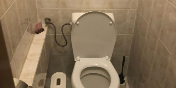 Rekonštrukcia kúpeľne, REKOMPLETT Trnava, dvere, podlahy, dlažba