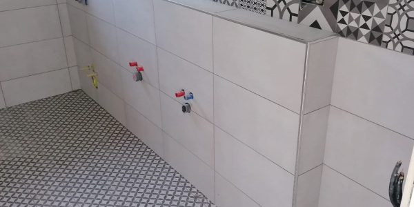 obkladanie, obklady, kupelna, rekonštrukcie, prerábky, rekomplett, trnava, toaleta, kúpeľňa