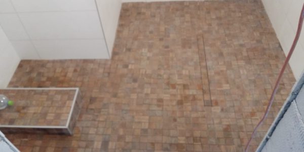 obkladanie, obklady, kupelna, rekonštrukcie, prerábky, rekomplett, trnava, toaleta, kúpeľňa