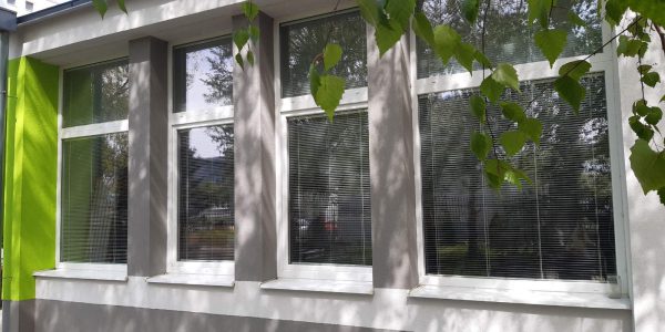 horizontálne žalúzie, dodávka a montáž, rekomplett