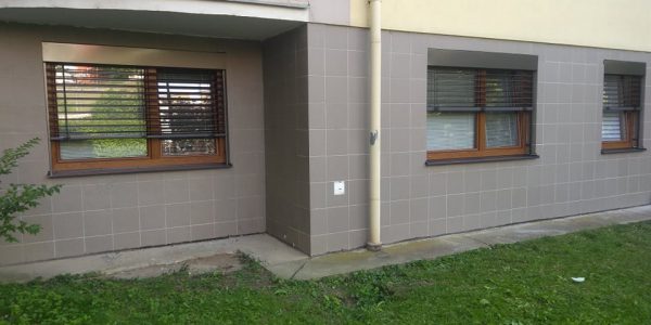 rekonštrukcie bytov a domov, rekomplett, trnava, dodávka a montáž, vonkajšie žalúzie