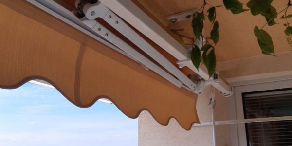 rekonštrukcie bytov a domov, rekomplett, trnava, dodávka a montáž, markíza, tienenie