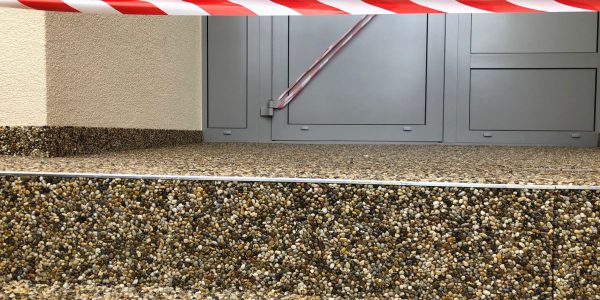 rekonštrukcie bytov a domov, rekomplett, trnava, dodávka a montáž, schody, kamenný koberec