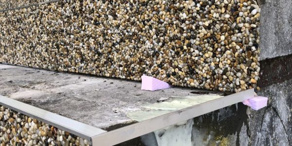 rekonštrukcie bytov a domov, rekomplett, trnava, dodávka a montáž, schody, kamenný koberec