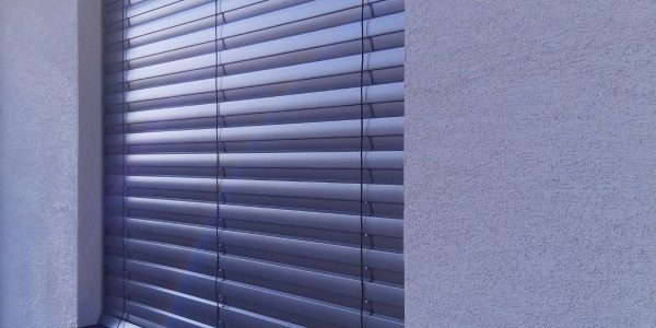 rekonštrukcie bytov a domov, rekomplett, trnava, dodávka a montáž, žalúzie