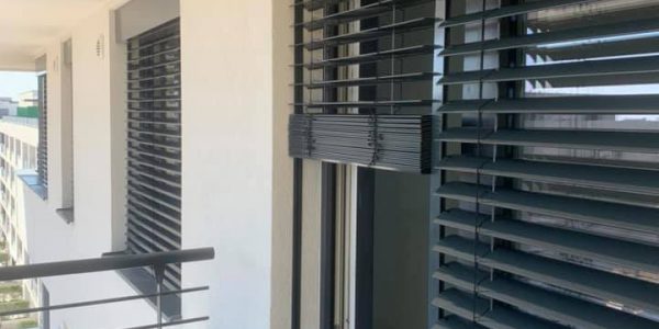 rekonštrukcie bytov a domov, rekomplett, trnava, dodávka a montáž, vonkajšie žalúzie