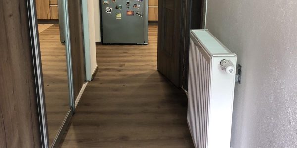 rekonštrukcie bytov a domov, rekomplett, trnava, dodávka a montáž, vstavane skrine, podlahy