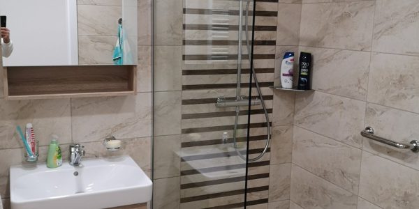 rekonštrukcie bytov a domov, rekomplett, trnava, dodávka a montáž, kúpeľňa