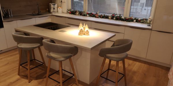 rekonštrukcie bytov a domov, rekomplett, trnava, dodávka a montáž, kuchyňa