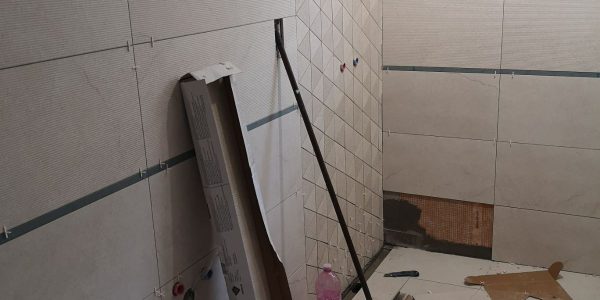 rekonštrukcie bytov a domov, rekomplett, trnava, dodávka a montáž, kúpeľňa