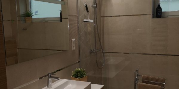 rekonštrukcie bytov a domov, rekomplett, trnava, dodávka a montáž, kúpeľňa