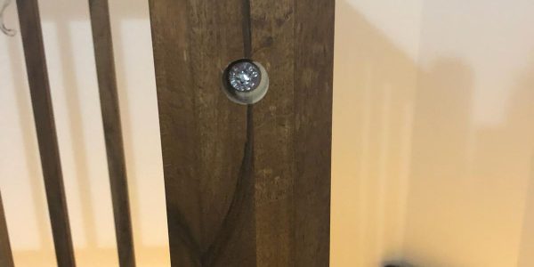 schody, schody na mieru, schodisko na mieru, samonosne schody, realizacia schodiska, sklenené zabradlie, kovové zábradlie, rekomplett, trnava, rekonštrukcia bytu