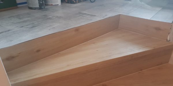 obklad schodiska, rekomplett Trnava