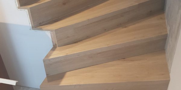 obklad schodiska, rekomplett Trnava