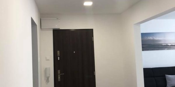 rekonštrukcia bytu, kúpeľňa, kuchyňa, pbývačka, rekomplett, trnava, prerábky