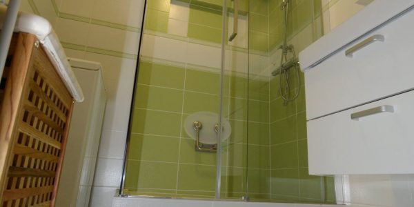 rekonštrukcia bytu, kúpeľňa, kuchyňa, pbývačka, toaleta, rekomplett, trnava, prerábky, interiérové dvere