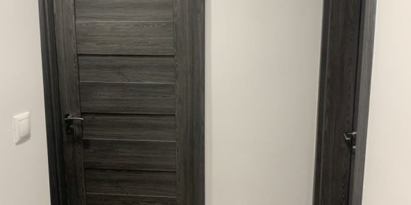 rekonštrukcia bytu, kúpeľňa, kuchyňa, pbývačka, toaleta, rekomplett, trnava, prerábky, interiérové dvere