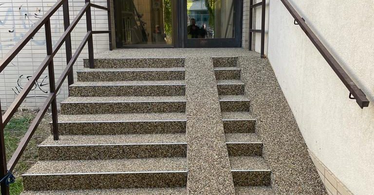 kamenný koberec, rekomplett, trnava