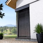 exteriérové žalúzie, rohové, ponuka žalúzií, REKOMPLETT Trnava, predajna, showroom, vonkajsie, zalúzie, tieniaca technika, dodávka a montáž