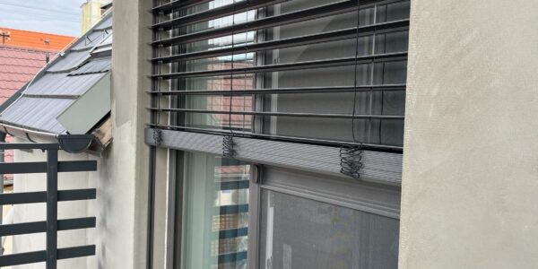 exteriérové vonkajšie žalúzie, ovládanie na ovládač, tieniaca technika, dodávka, montáž, rekomplett