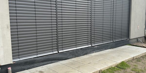 exteriérové vonkajšie žalúzie, ovládanie na ovládač, tieniaca technika, dodávka, montáž, rekomplett