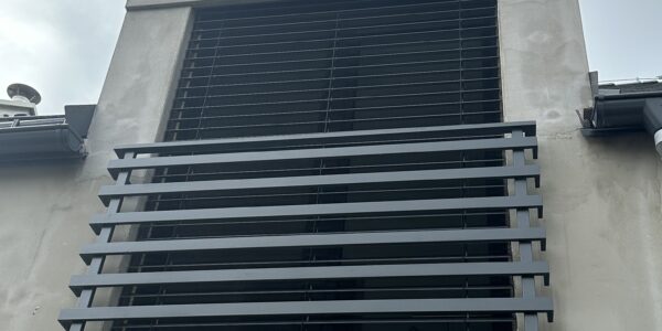 exteriérové vonkajšie žalúzie, ovládanie na ovládač, tieniaca technika, dodávka, montáž, rekomplett