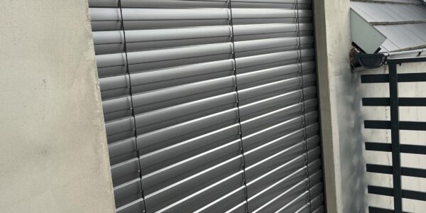 exteriérové vonkajšie žalúzie, ovládanie na ovládač, tieniaca technika, dodávka, montáž, rekomplett