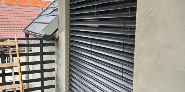 exteriérové vonkajšie žalúzie, ovládanie na ovládač, tieniaca technika, dodávka, montáž, rekomplett