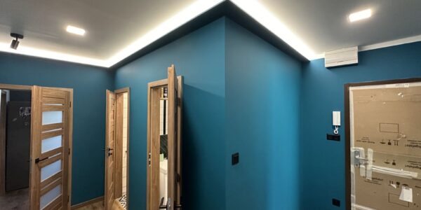 realizacie_rekomplett_trnava_foto_po_rekonstrukcii_bytu_kompletna_rekonstrukcia_kuchyna_kupelna_chodba_bytove_jadro10